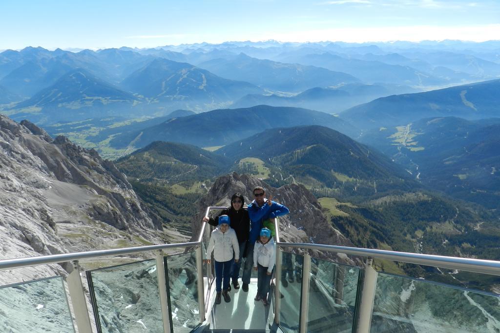 Gasthof Hunerkogel Hotel Ramsau am Dachstein Exterior photo
